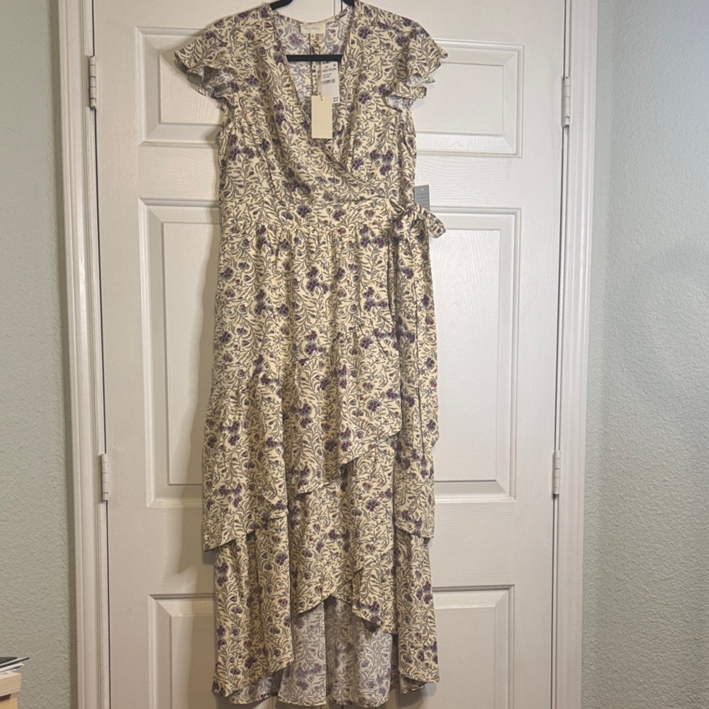 MELLODAY High Low Floral Dress in Cream and Purple